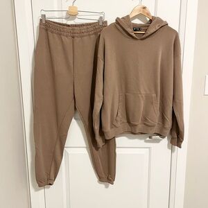 Missguided sweat set (matching hoodie + sweatpants)